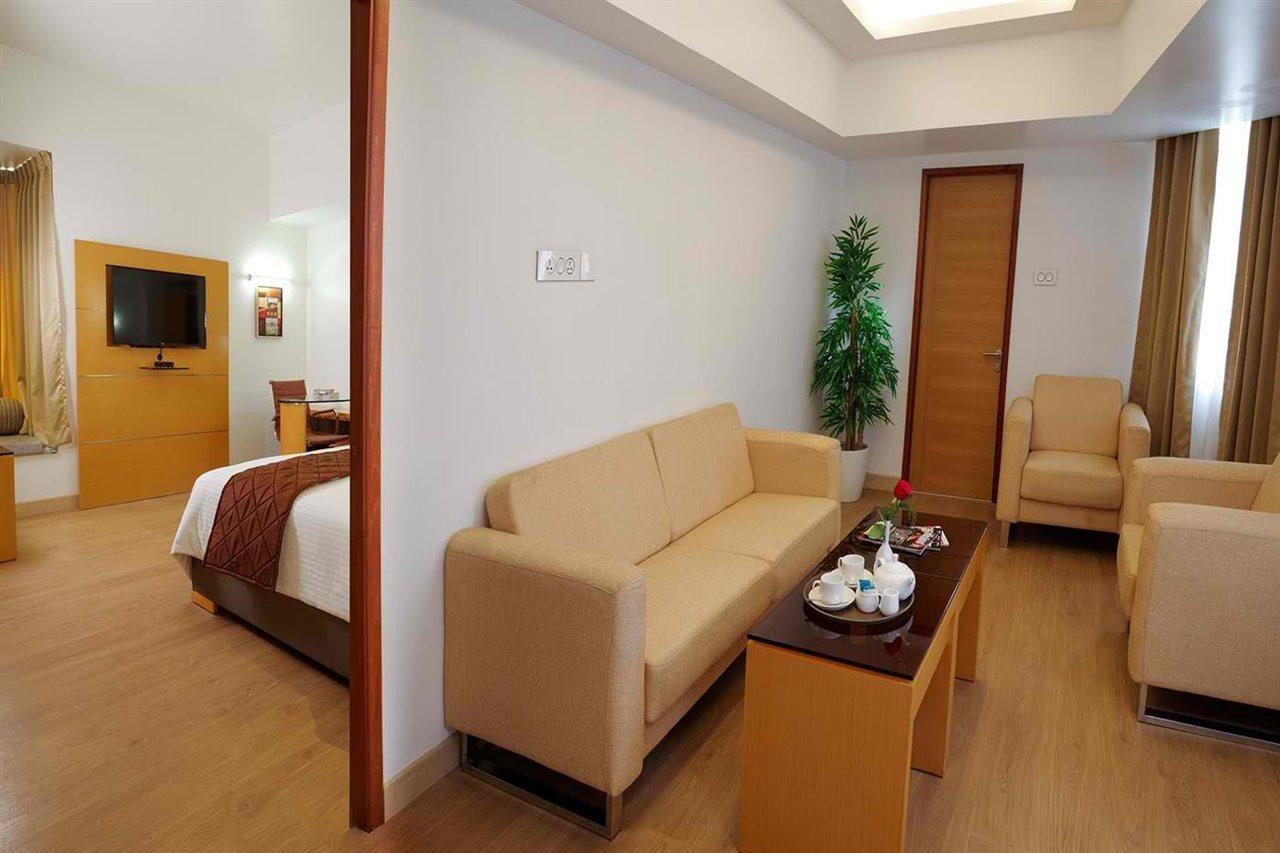 The Central Residency Thiruvananthapuram Dış mekan fotoğraf